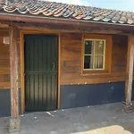 Kersenhof Хостел Уден
